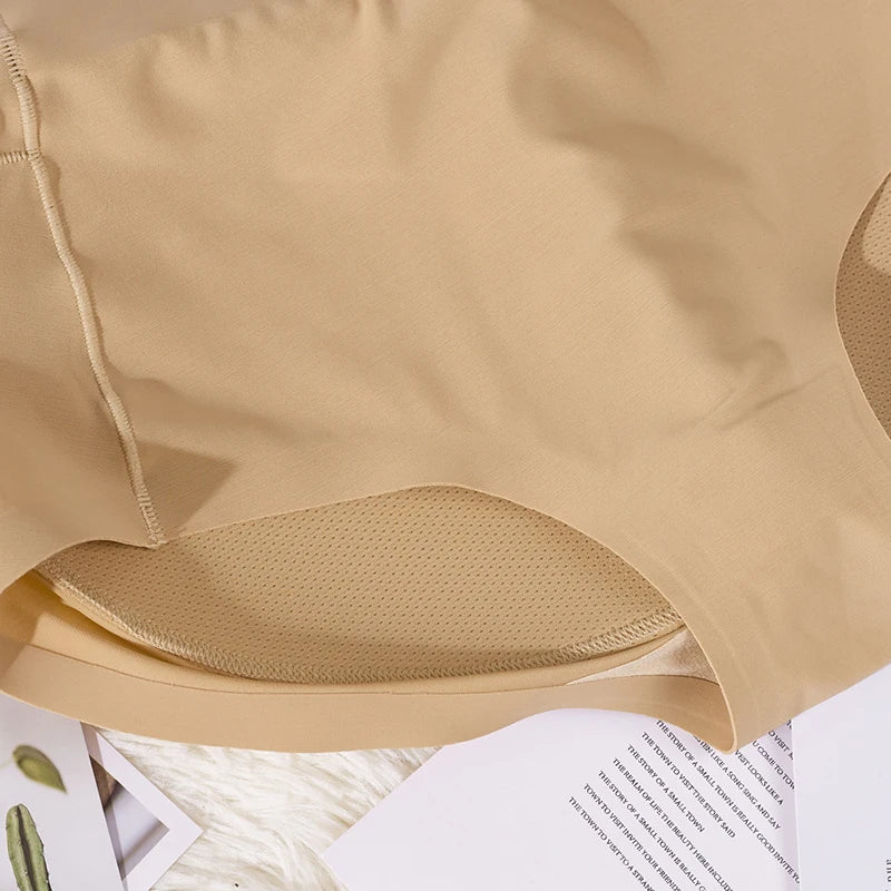 CurveBoost™ Padded Mid-Waist Enhancer